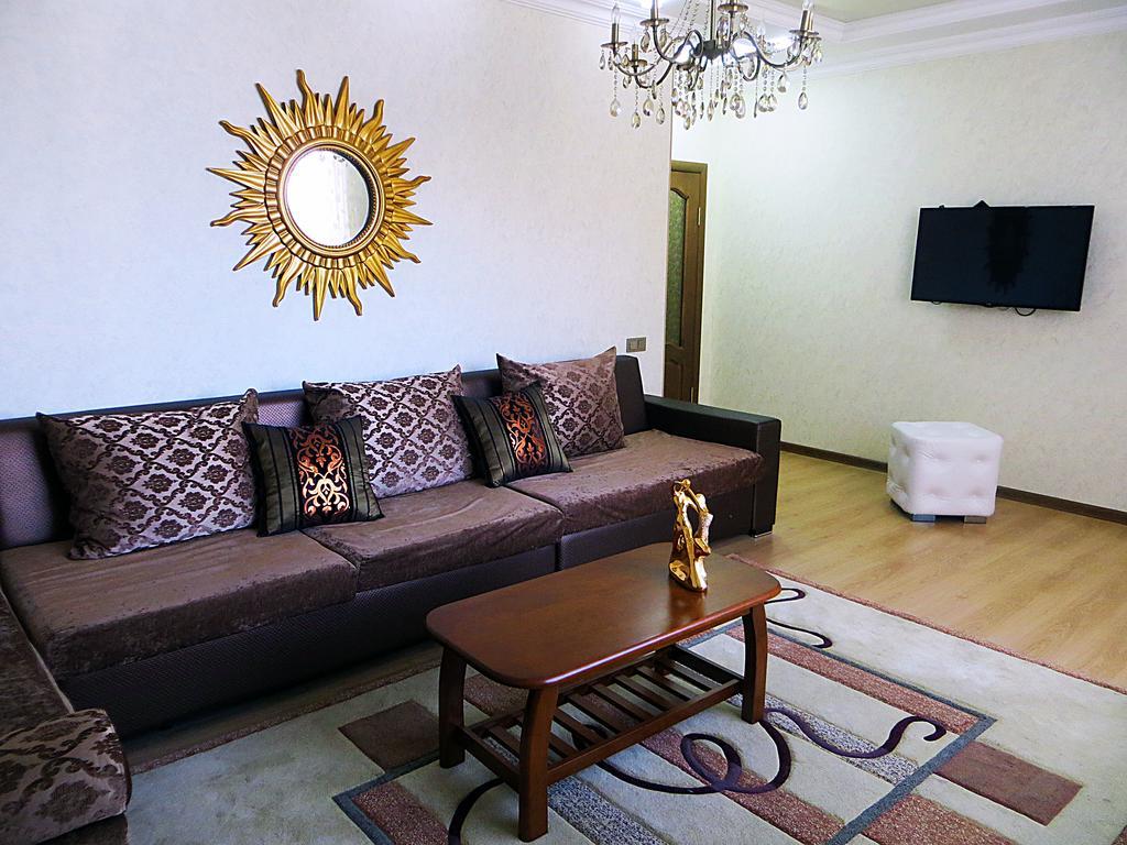 Best-Bishkekcity Apartments 2 ภายนอก รูปภาพ